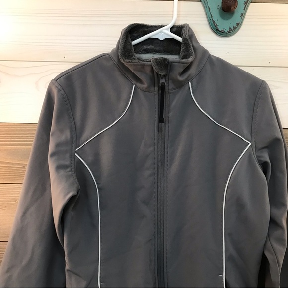 Snozu ⚜️ Gray Jacket - Picture 3 of 15